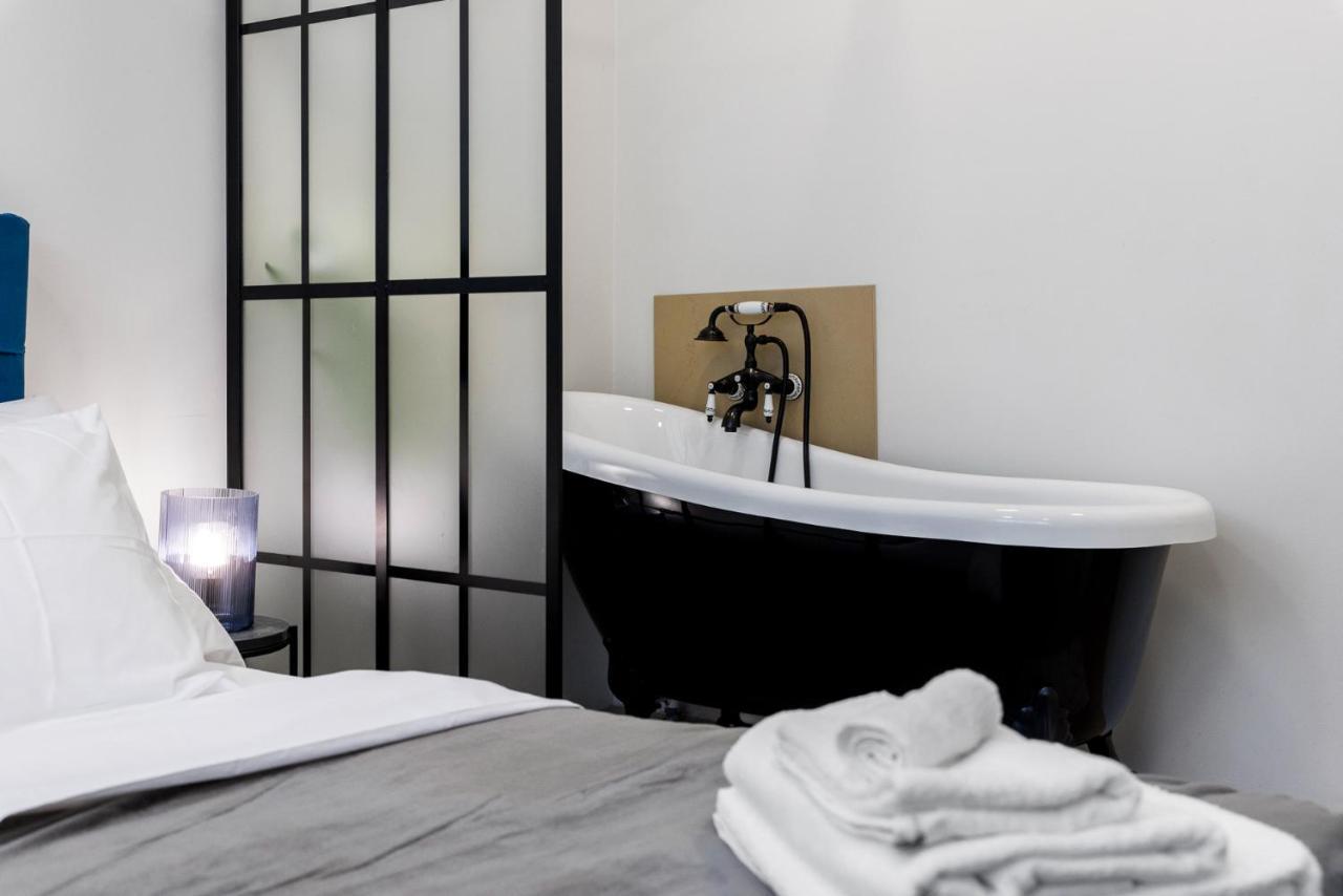 Sirena Apartment - Self Check-In And Free Parking 탈린 외부 사진